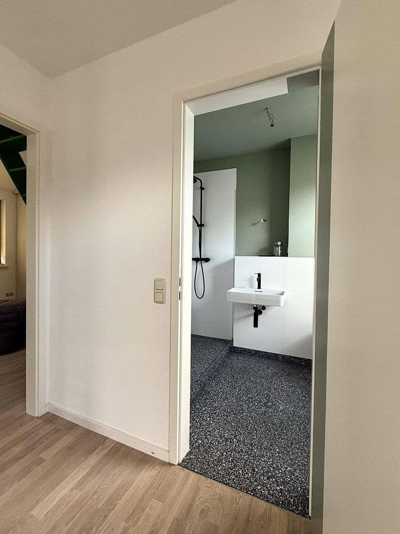 Predaj domu 94 m², pozemok 685 m², Michendorf, Brandenbursko Predaj domu 94 m², pozemok 685 m², Michendorf, Brandenbursko