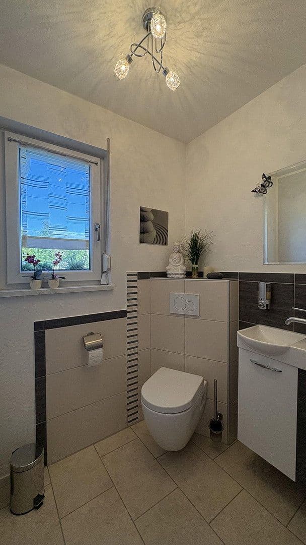 Predaj domu 200 m², pozemok 628 m², Wemding, Bavorsko Predaj domu 200 m², pozemok 628 m², Wemding, Bavorsko