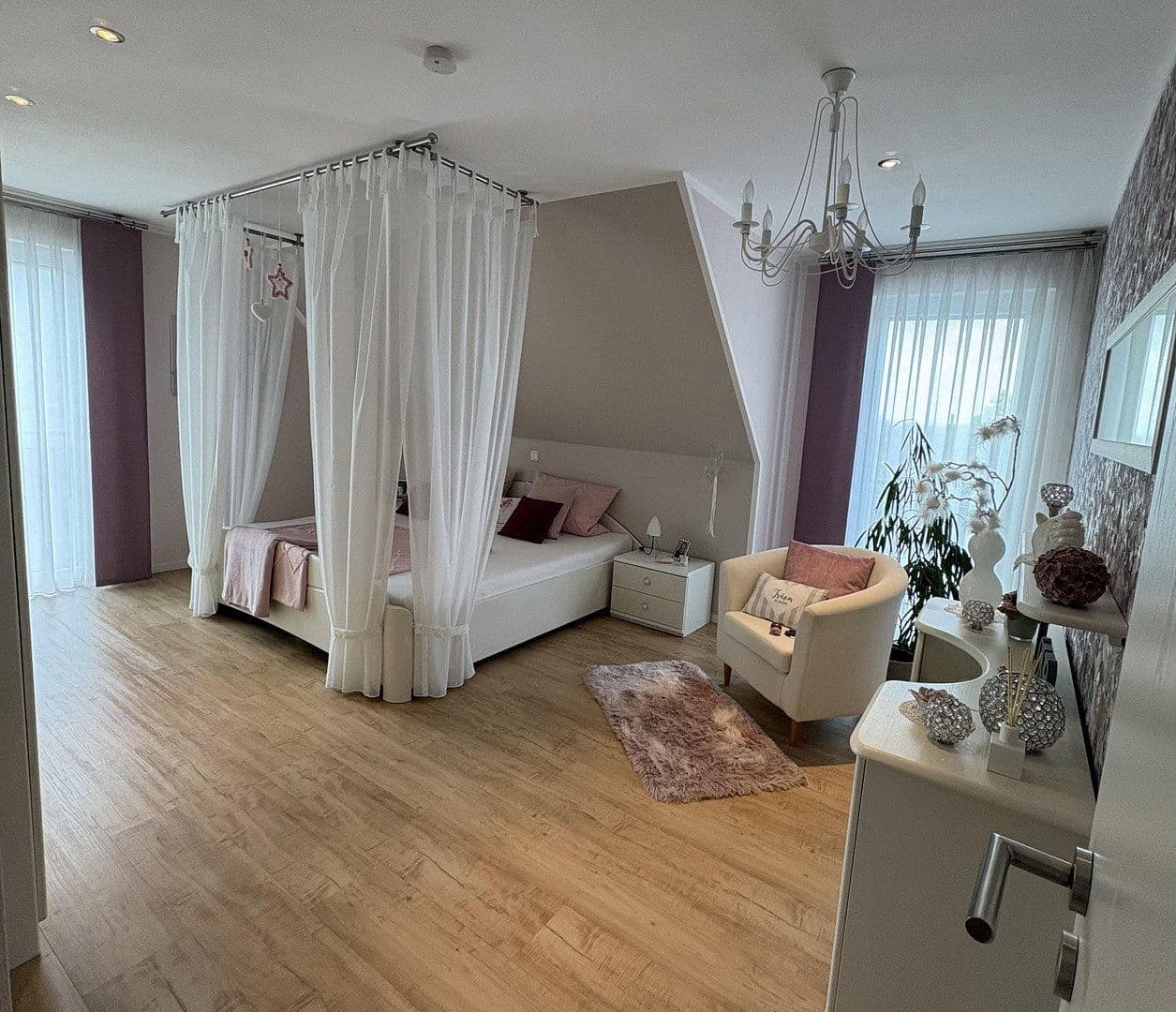 Predaj domu 200 m², pozemok 628 m², Wemding, Bavorsko Predaj domu 200 m², pozemok 628 m², Wemding, Bavorsko