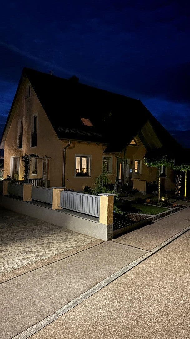 Predaj domu 200 m², pozemok 628 m², Wemding, Bavorsko Predaj domu 200 m², pozemok 628 m², Wemding, Bavorsko