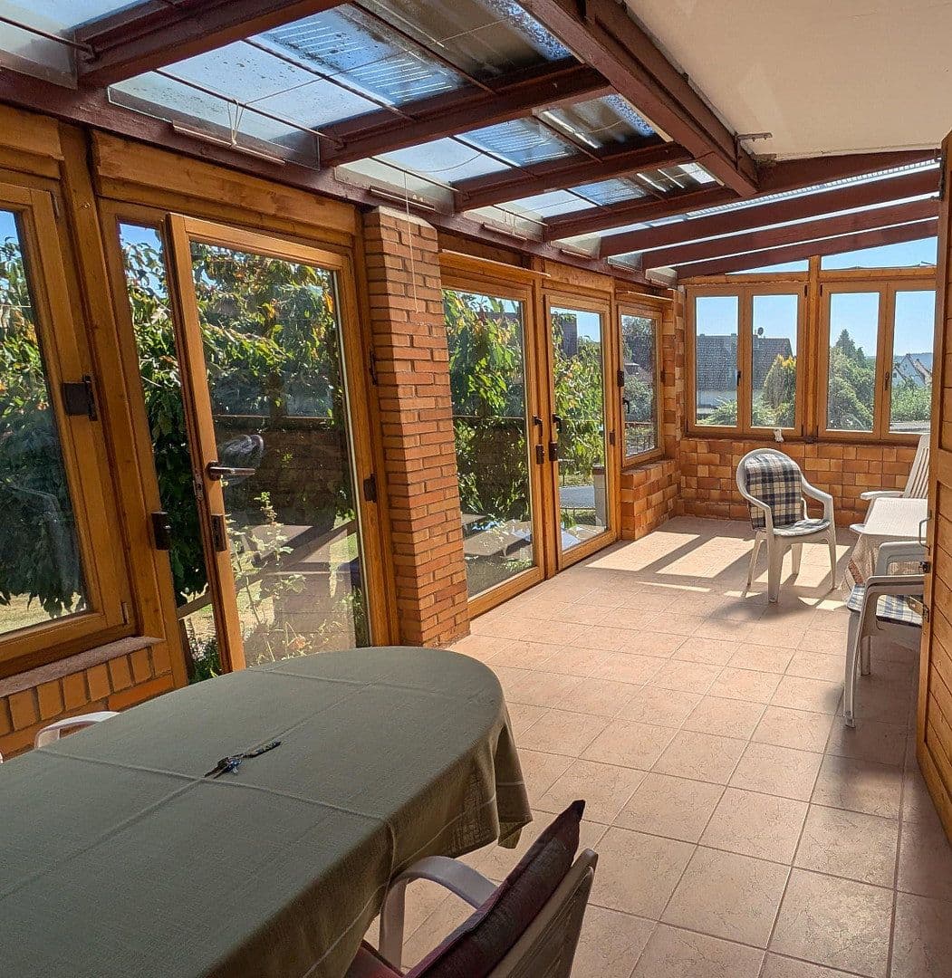 Predaj domu 202 m², pozemok 1.535 m², Bad Münder am Deister, Dolné Sasko Predaj domu 202 m², pozemok 1.535 m², Bad Münder am Deister, Dolné Sasko