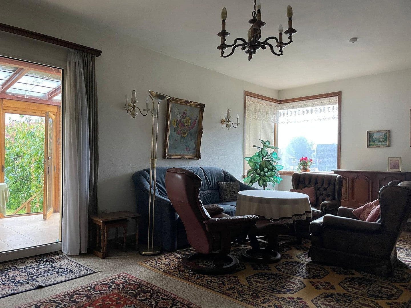 Predaj domu 202 m², pozemok 1.535 m², Bad Münder am Deister, Dolné Sasko Predaj domu 202 m², pozemok 1.535 m², Bad Münder am Deister, Dolné Sasko