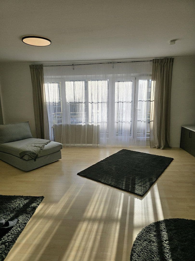 Prenájom bytu 1-izbový 47 m², Simonstr. 8, Fürth, Bavorsko Prenájom bytu 1-izbový 47 m², Simonstr. 8, Fürth, Bavorsko