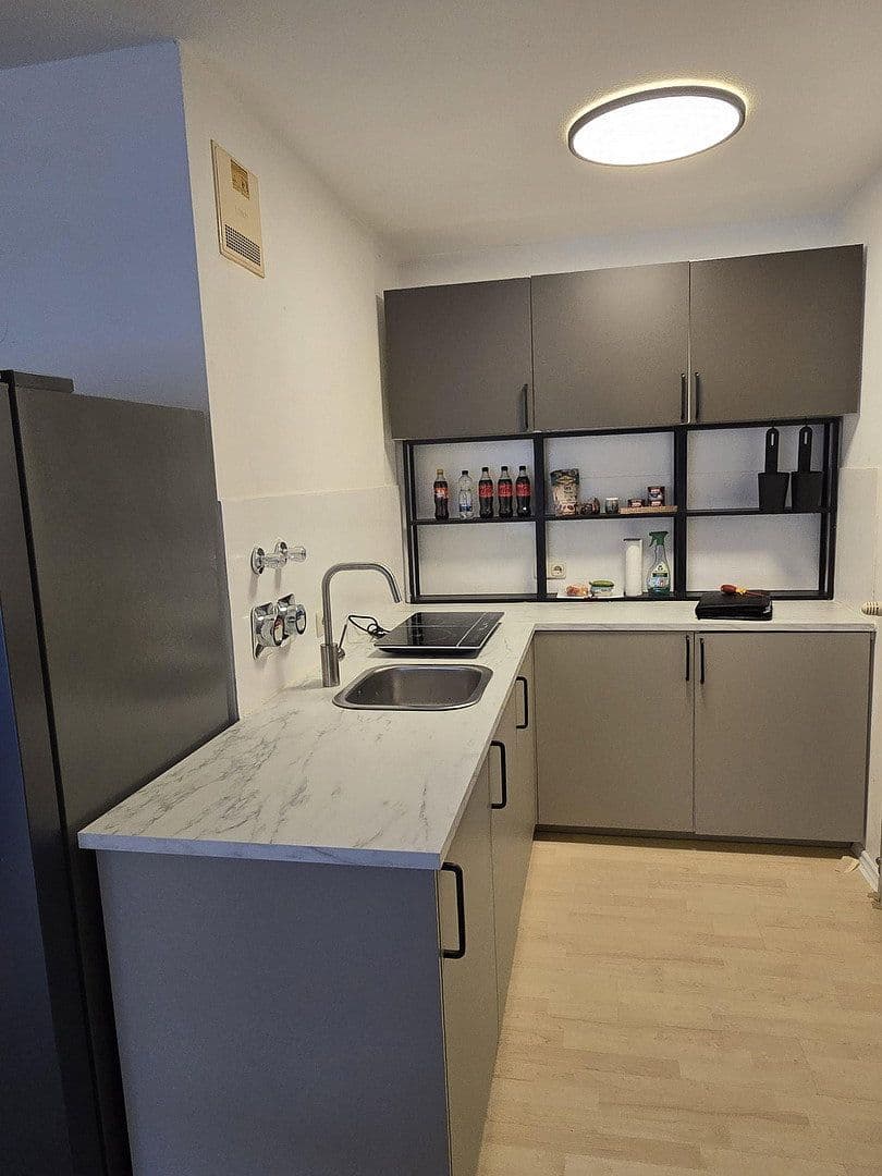 Prenájom bytu 1-izbový 47 m², Simonstr. 8, Fürth, Bavorsko Prenájom bytu 1-izbový 47 m², Simonstr. 8, Fürth, Bavorsko