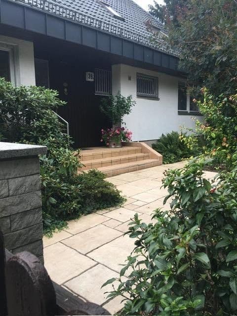 Predaj domu 155 m², pozemok 705 m², Nürnberg, Bavorsko Predaj domu 155 m², pozemok 705 m², Nürnberg, Bavorsko