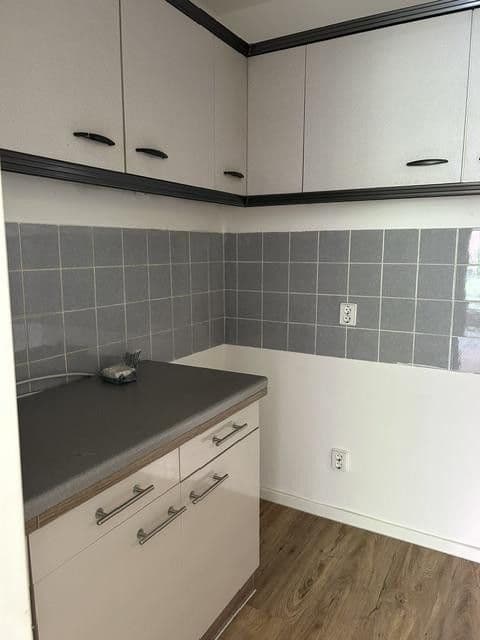 Predaj bytu 2-izbový 61 m², Bonn, Severné Porýnie - Westfálsko Predaj bytu 2-izbový 61 m², Bonn, Severné Porýnie - Westfálsko
