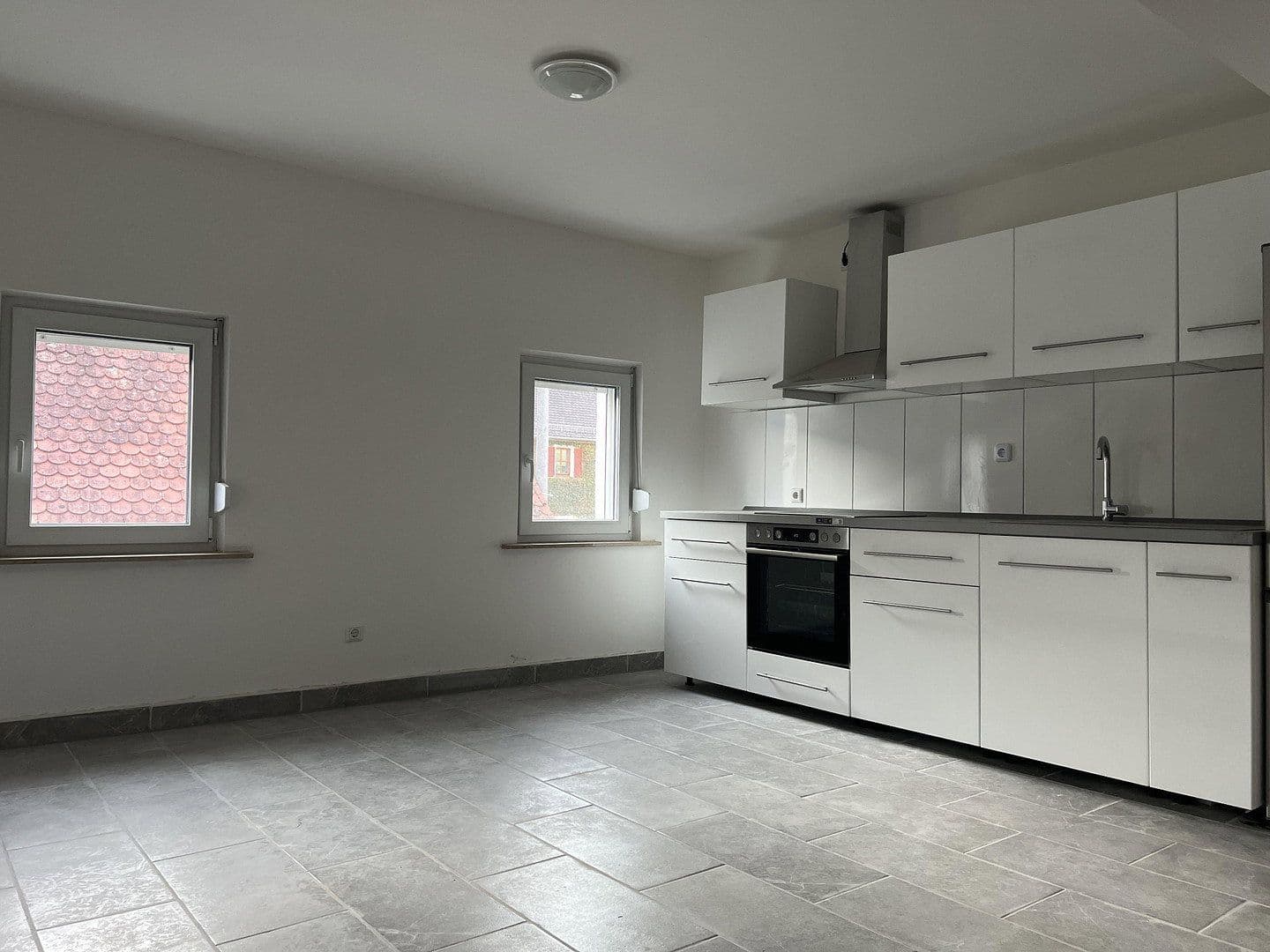 Predaj domu 200 m², pozemok 450 m², Ammerndorf, Bavorsko Predaj domu 200 m², pozemok 450 m², Ammerndorf, Bavorsko