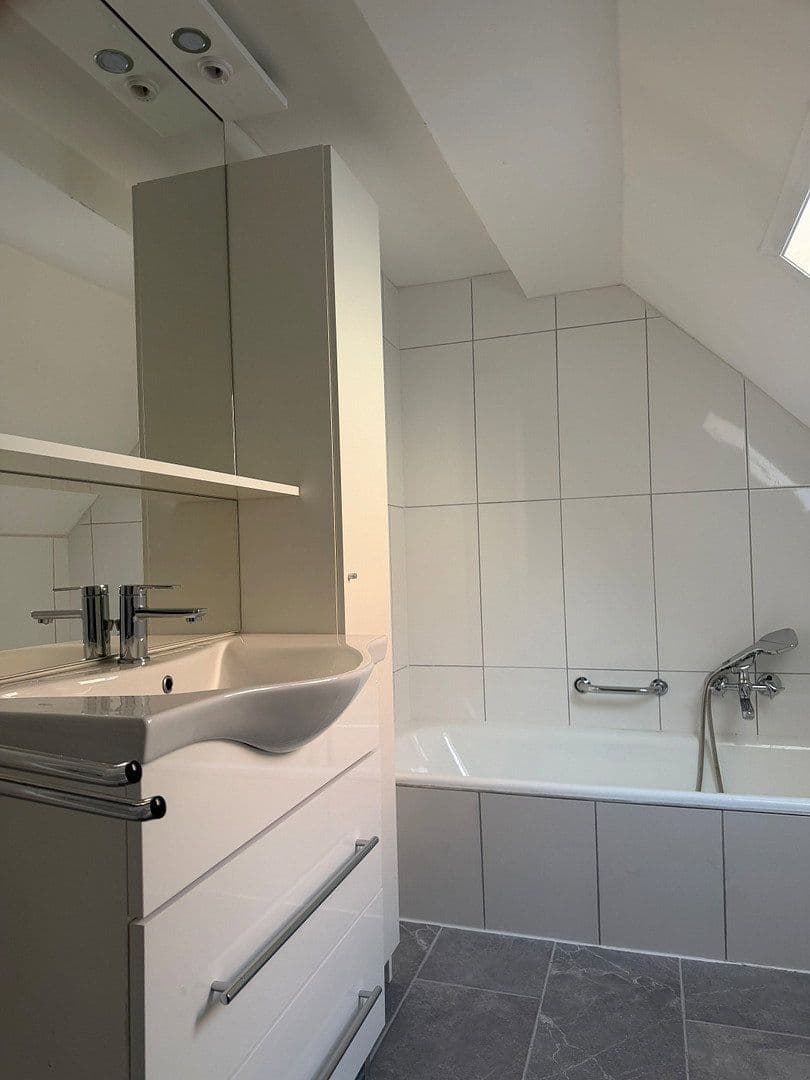 Predaj domu 200 m², pozemok 450 m², Ammerndorf, Bavorsko Predaj domu 200 m², pozemok 450 m², Ammerndorf, Bavorsko
