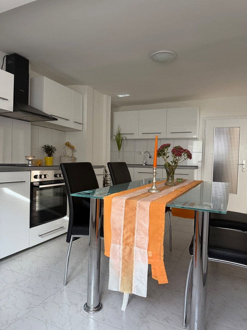 Predaj domu 200 m², pozemok 450 m², Ammerndorf, Bavorsko Predaj domu 200 m², pozemok 450 m², Ammerndorf, Bavorsko