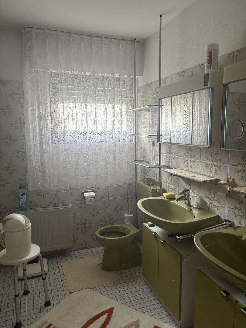Predaj domu 130 m², pozemok 684 m², Dietzenbach, Hesensko Predaj domu 130 m², pozemok 684 m², Dietzenbach, Hesensko