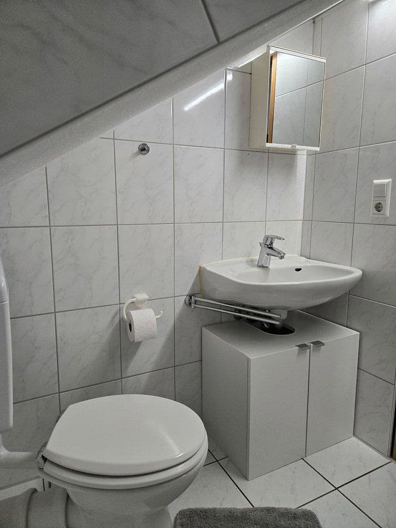 Prenájom bytu 2-izbový 40 m², Waiblingen, Bádensko-Wurttembersko Prenájom bytu 2-izbový 40 m², Waiblingen, Bádensko-Wurttembersko