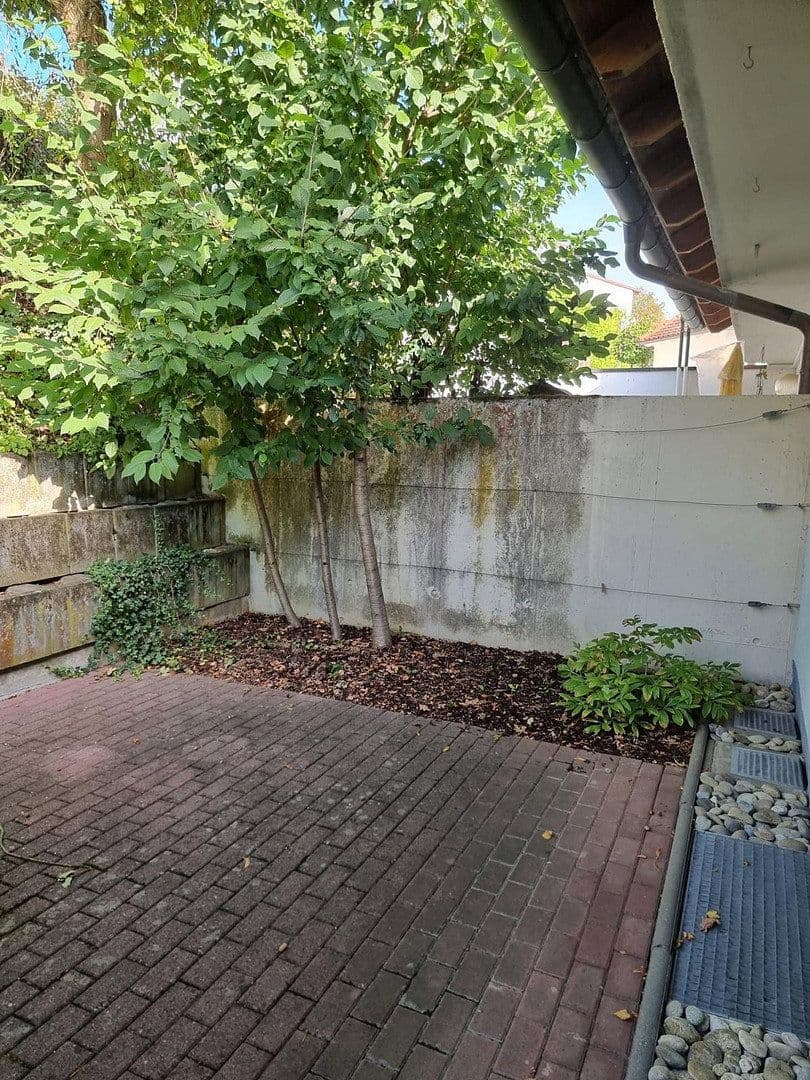 Prenájom bytu 1-izbový 41 m², St. Norbert Str. 6, Zell am Main, Bavorsko Prenájom bytu 1-izbový 41 m², St. Norbert Str. 6, Zell am Main, Bavorsko