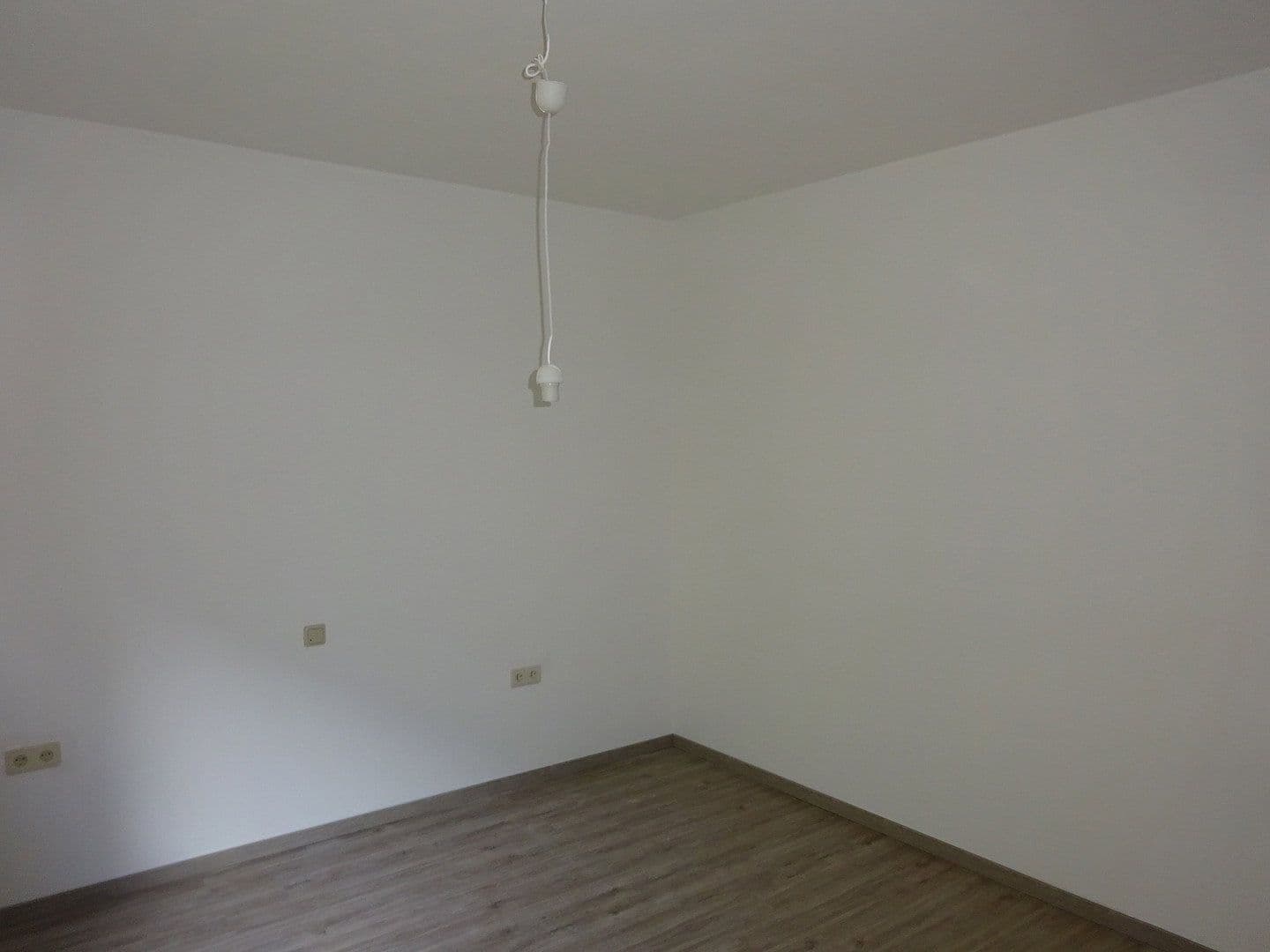 Prenájom bytu 2-izbový 68 m², Beckingen, Sársko Prenájom bytu 2-izbový 68 m², Beckingen, Sársko