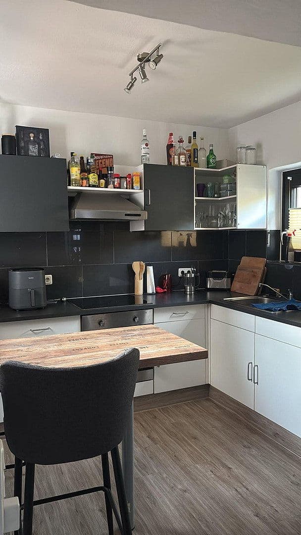 Prenájom bytu 2-izbový 68 m², Beckingen, Sársko Prenájom bytu 2-izbový 68 m², Beckingen, Sársko