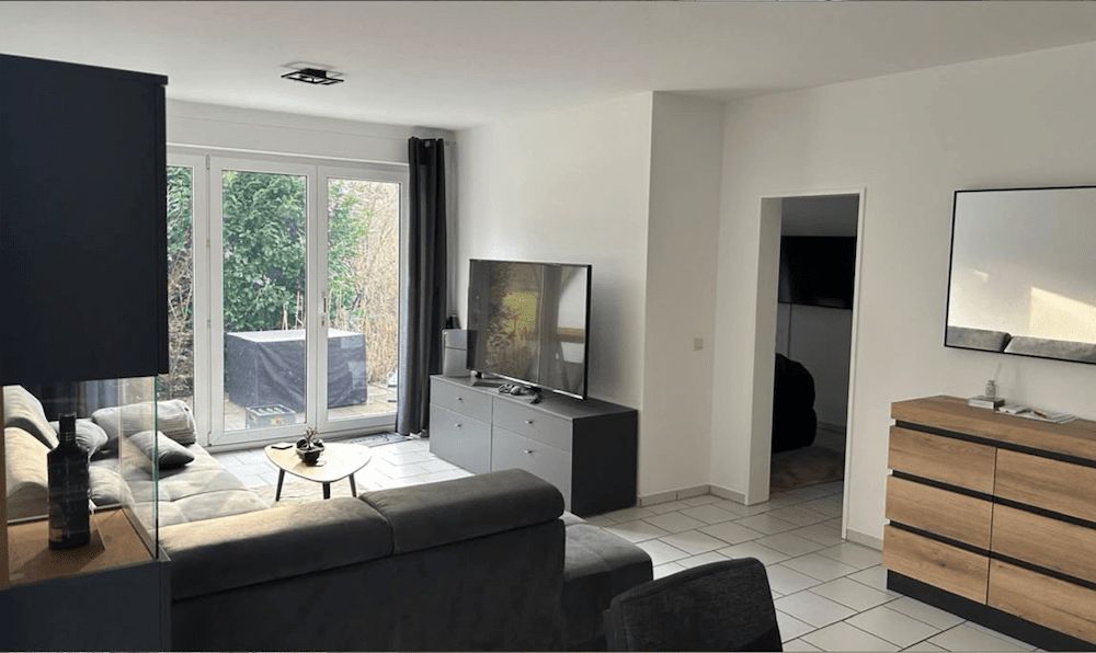 Prenájom bytu 2-izbový 70 m², Leverkusen, Severné Porýnie - Westfálsko Prenájom bytu 2-izbový 70 m², Leverkusen, Severné Porýnie - Westfálsko
