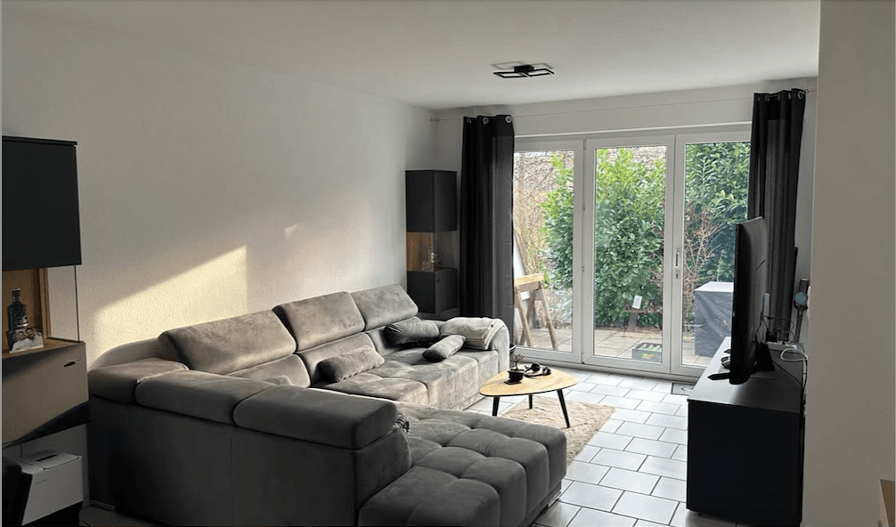 Prenájom bytu 2-izbový 70 m², Leverkusen, Severné Porýnie - Westfálsko Prenájom bytu 2-izbový 70 m², Leverkusen, Severné Porýnie - Westfálsko
