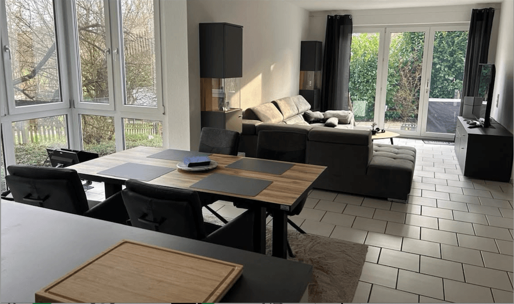 Prenájom bytu 2-izbový 70 m², Leverkusen, Severné Porýnie - Westfálsko Prenájom bytu 2-izbový 70 m², Leverkusen, Severné Porýnie - Westfálsko