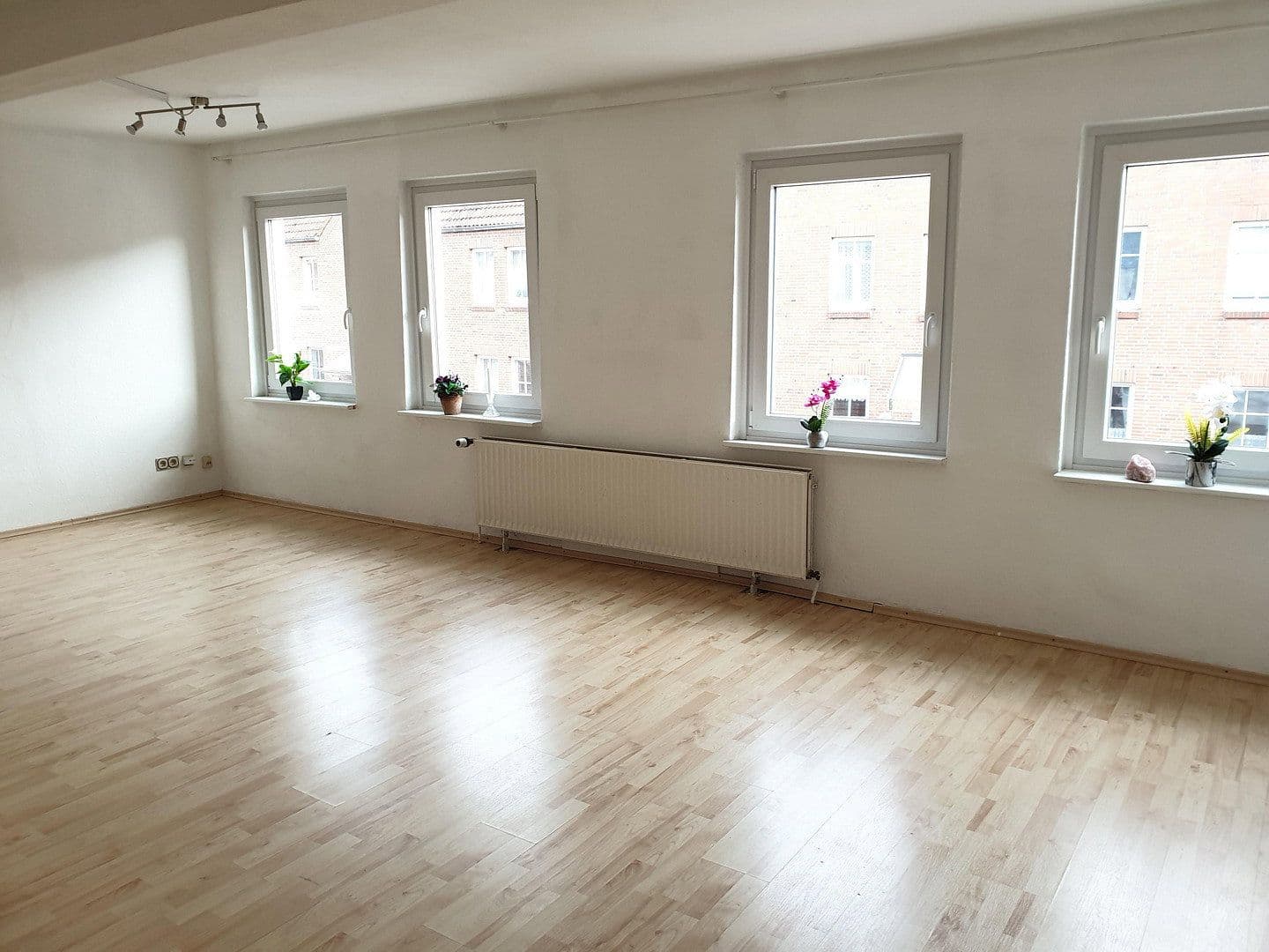 Prenájom bytu 3-izbový 83 m², Wilster, Šlezvicko-Holštajnsko Prenájom bytu 3-izbový 83 m², Wilster, Šlezvicko-Holštajnsko