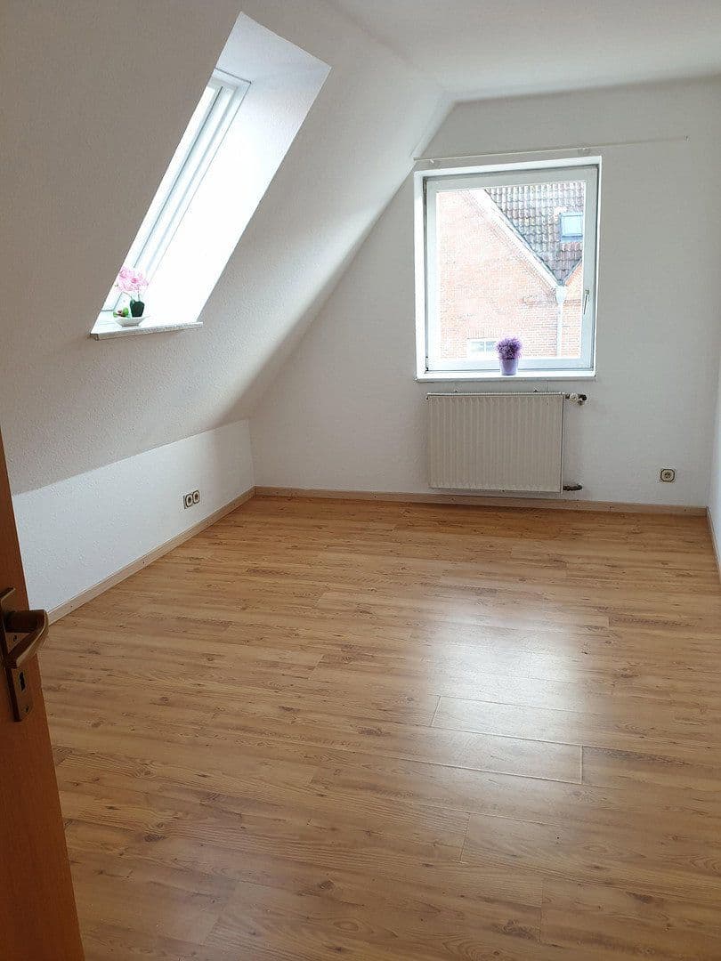 Prenájom bytu 3-izbový 83 m², Wilster, Šlezvicko-Holštajnsko Prenájom bytu 3-izbový 83 m², Wilster, Šlezvicko-Holštajnsko