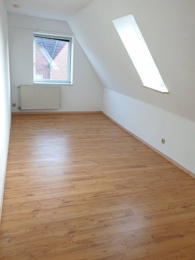 Prenájom bytu 3-izbový 83 m², Wilster, Šlezvicko-Holštajnsko Prenájom bytu 3-izbový 83 m², Wilster, Šlezvicko-Holštajnsko