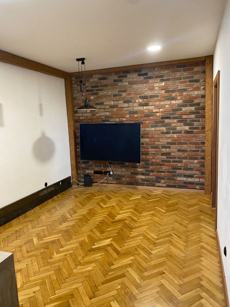 Prenájom bytu 2-izbový 39 m², Jihlavská, Praha, Praha Prenájom bytu 2-izbový 39 m², Jihlavská, Praha, Praha