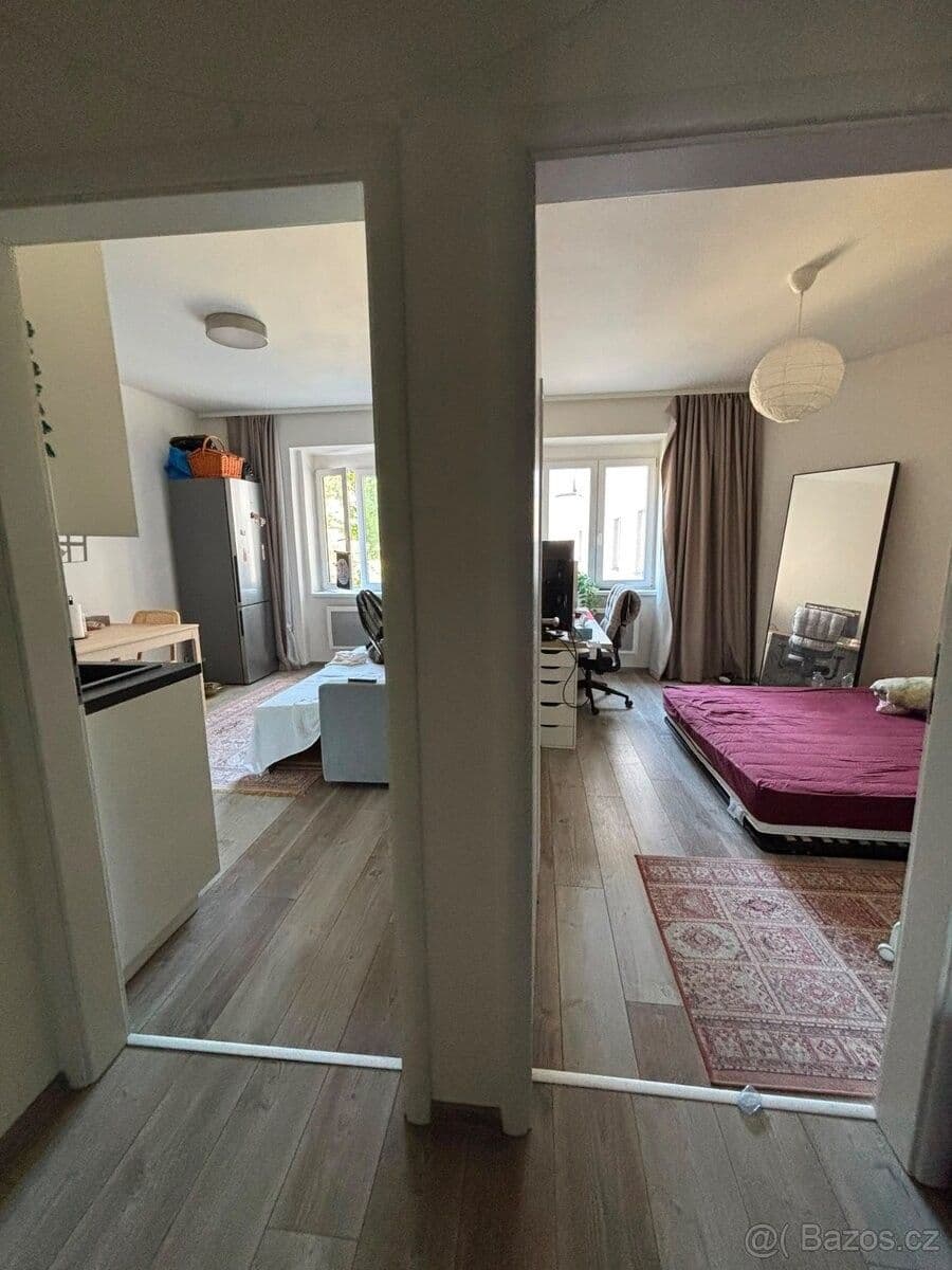 Predaj bytu 1-izbový 39 m², Vacínova, Praha, Praha Predaj bytu 1-izbový 39 m², Vacínova, Praha, Praha