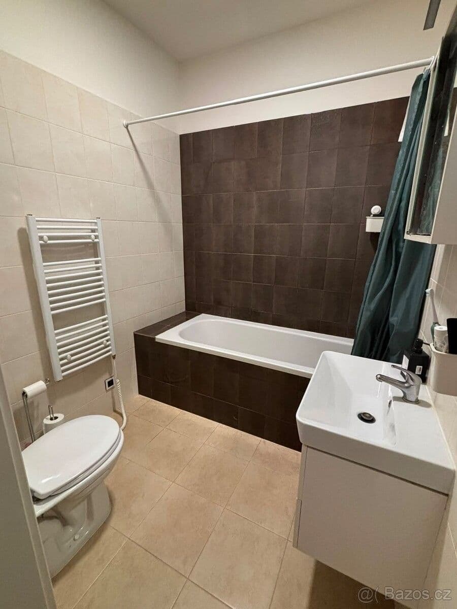 Predaj bytu 1-izbový 39 m², Vacínova, Praha, Praha Predaj bytu 1-izbový 39 m², Vacínova, Praha, Praha