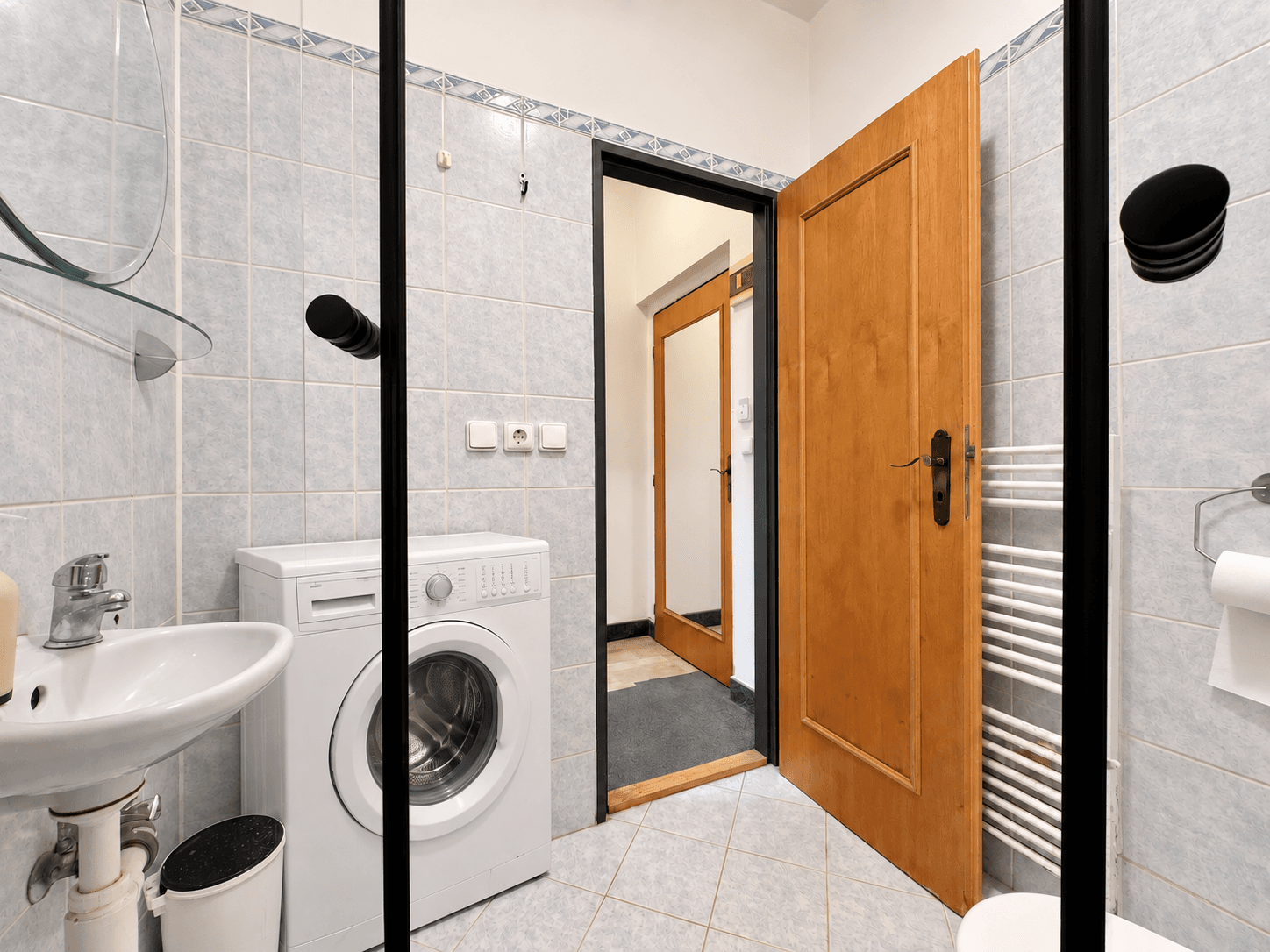 Prenájom bytu 2-izbový 50 m², U Santošky, Praha, Praha Prenájom bytu 2-izbový 50 m², U Santošky, Praha, Praha