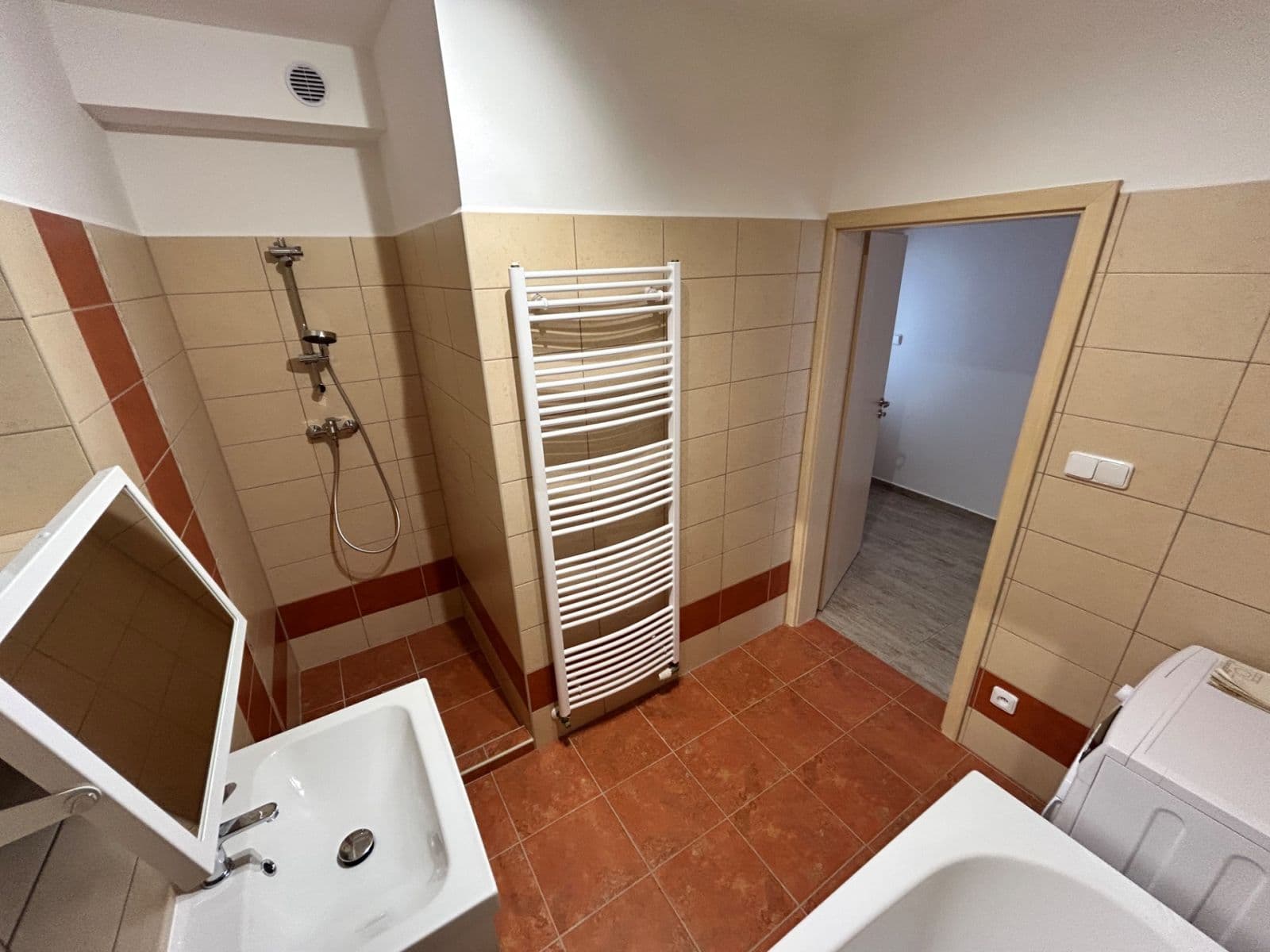 Prenájom bytu 3-izbový 88 m², Turistická, Brno, Jihomoravský kraj Prenájom bytu 3-izbový 88 m², Turistická, Brno, Jihomoravský kraj