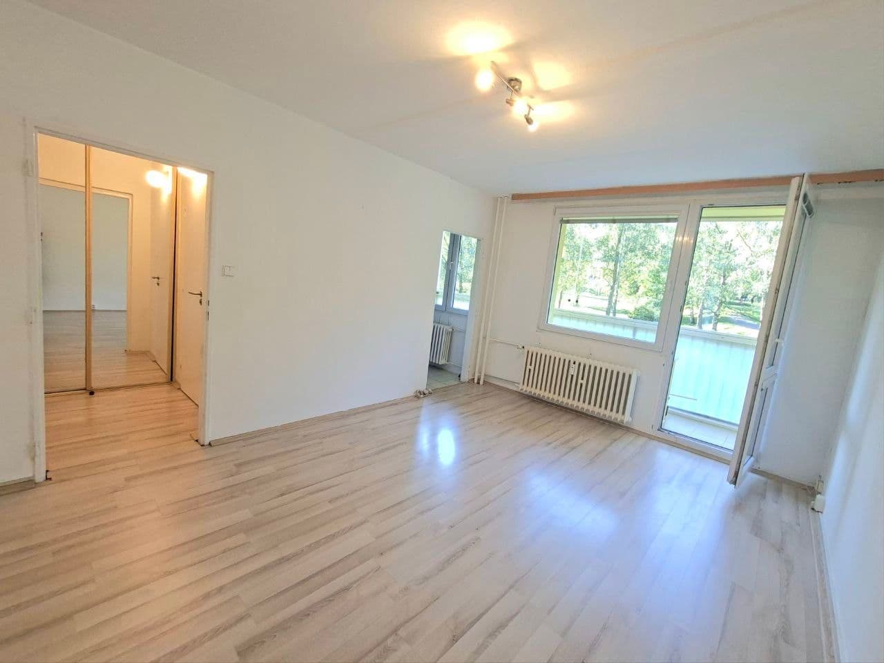 Prenájom bytu 1-izbový 31 m², Hurbanova, Praha, Praha Prenájom bytu 1-izbový 31 m², Hurbanova, Praha, Praha