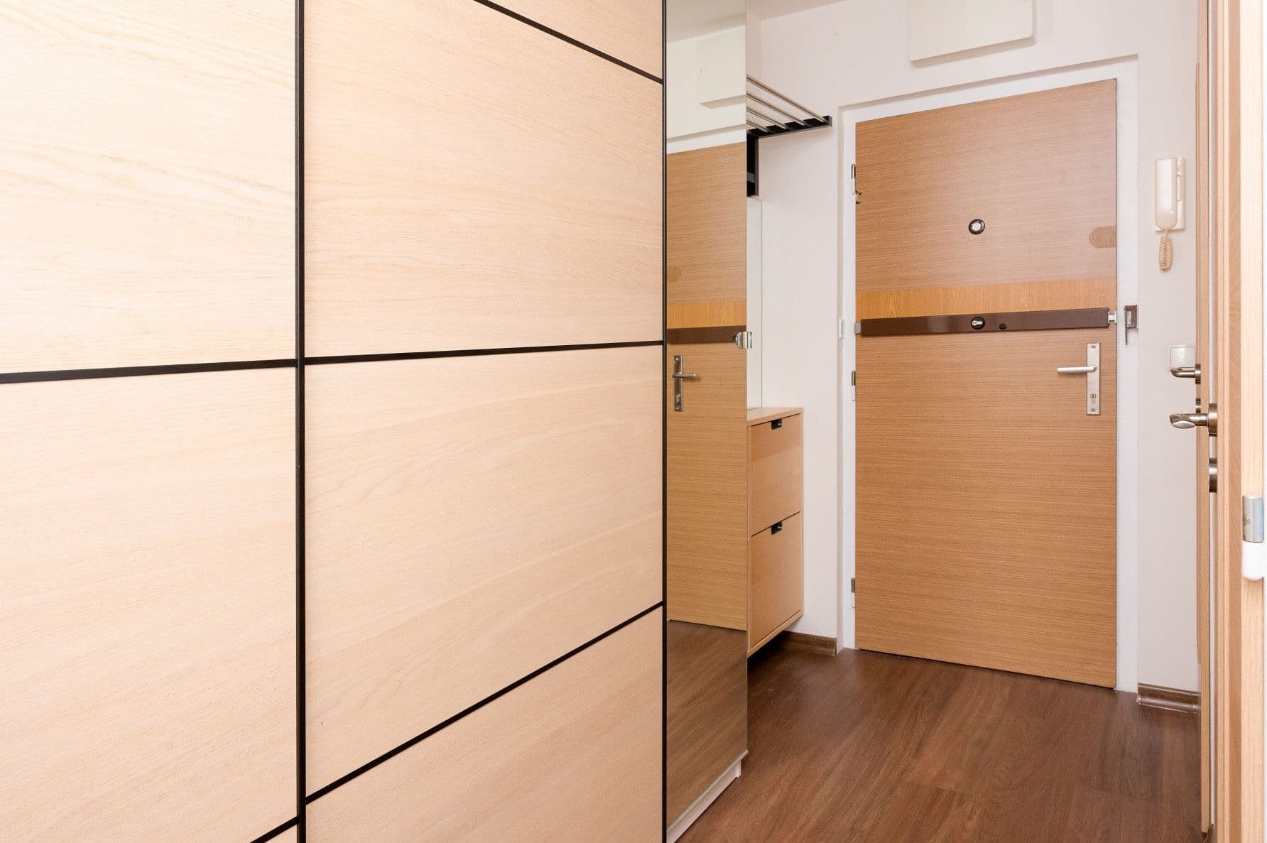 Prenájom bytu 2-izbový 43 m², Boloňská, Praha, Praha Prenájom bytu 2-izbový 43 m², Boloňská, Praha, Praha