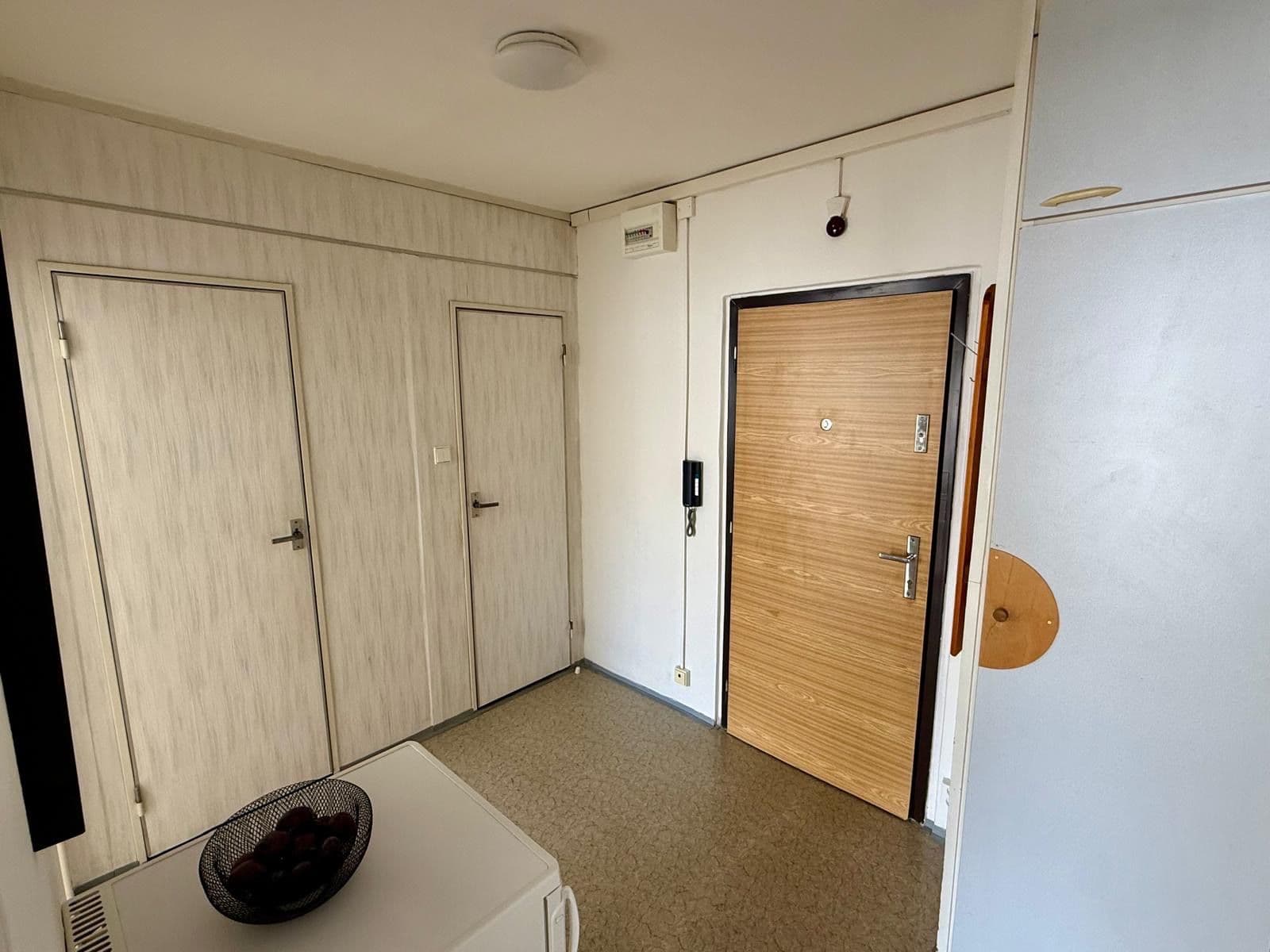 Prenájom bytu 2-izbový 39 m², Bryksova, Praha, Praha Prenájom bytu 2-izbový 39 m², Bryksova, Praha, Praha