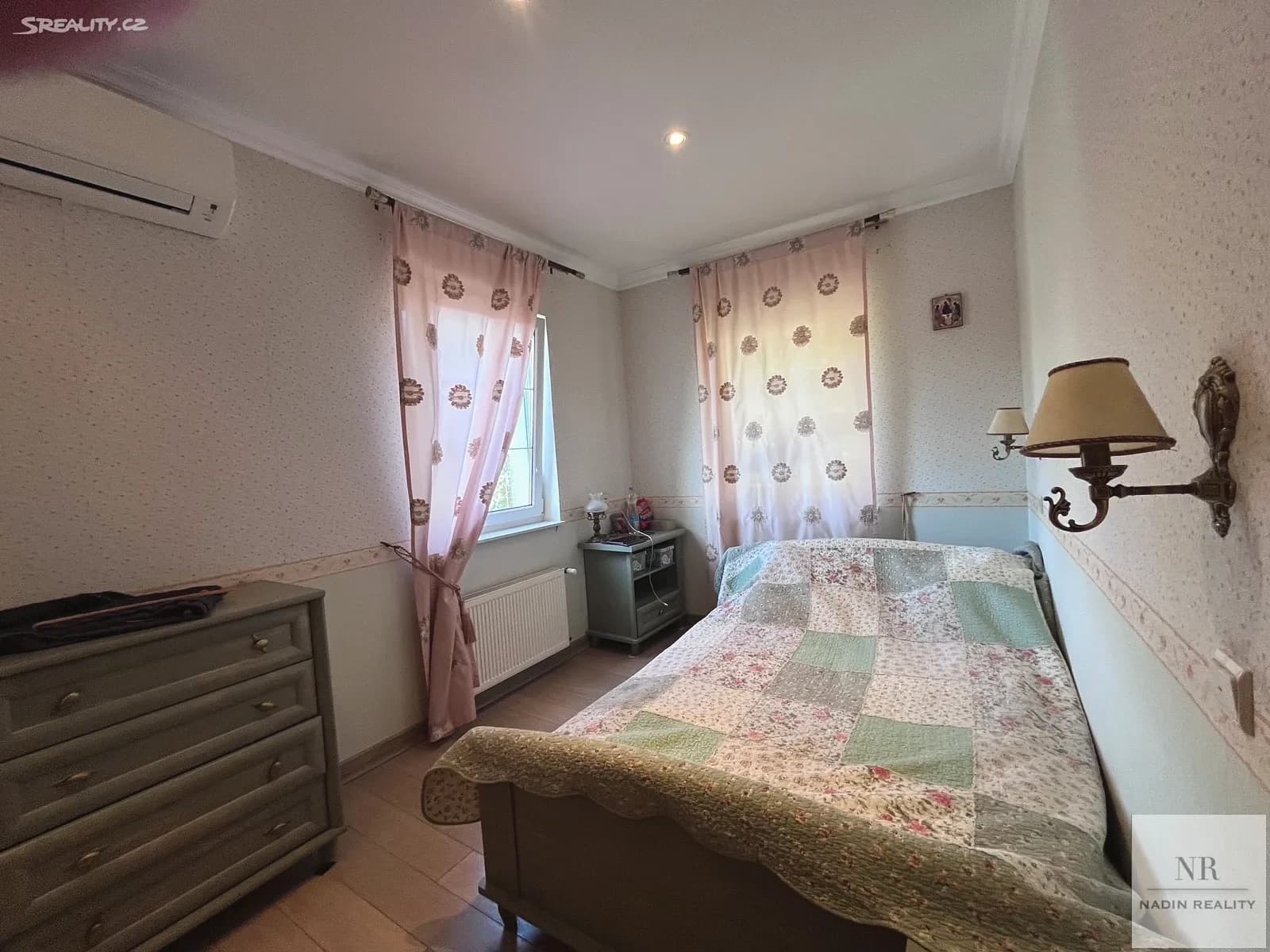 Predaj domu 420 m², pozemok 532 m², Fibichova, Jáchymov, Karlovarský kraj Predaj domu 420 m², pozemok 532 m², Fibichova, Jáchymov, Karlovarský kraj