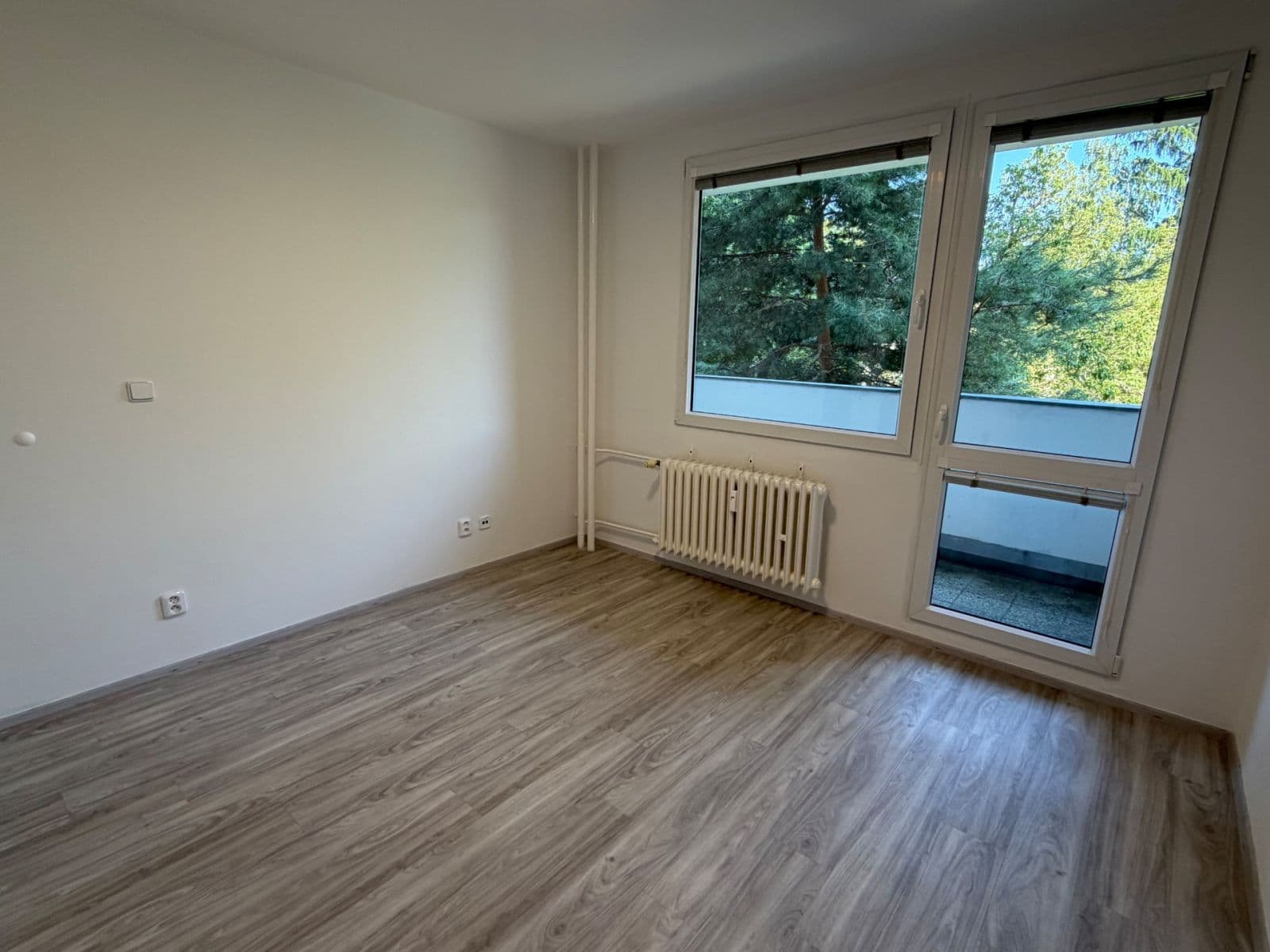 Prenájom bytu 3-izbový 62 m², Křenická, Praha, Praha Prenájom bytu 3-izbový 62 m², Křenická, Praha, Praha