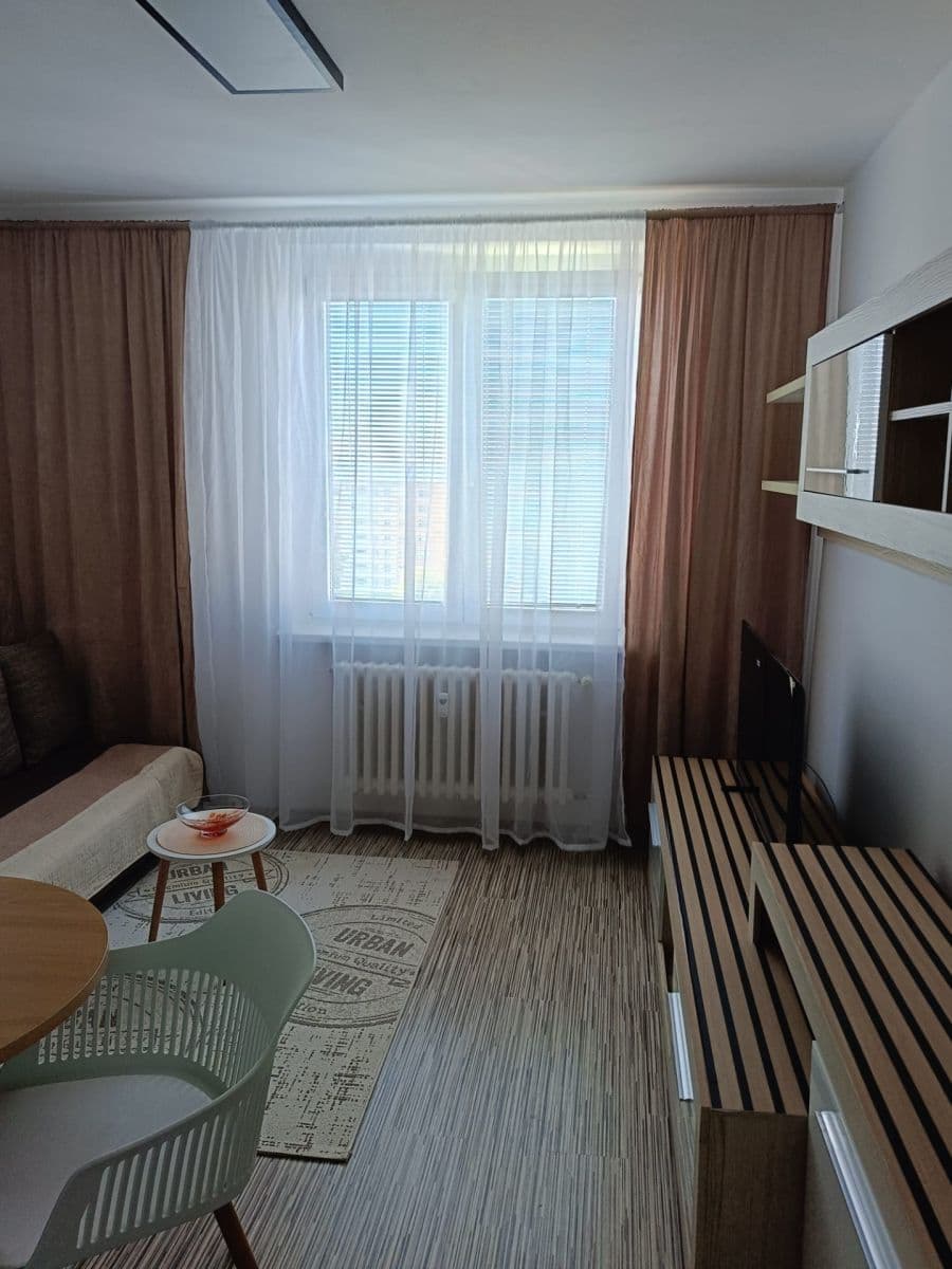 Prenájom bytu 2-izbový 44 m², Bednaříkova, Brno, Jihomoravský kraj Prenájom bytu 2-izbový 44 m², Bednaříkova, Brno, Jihomoravský kraj