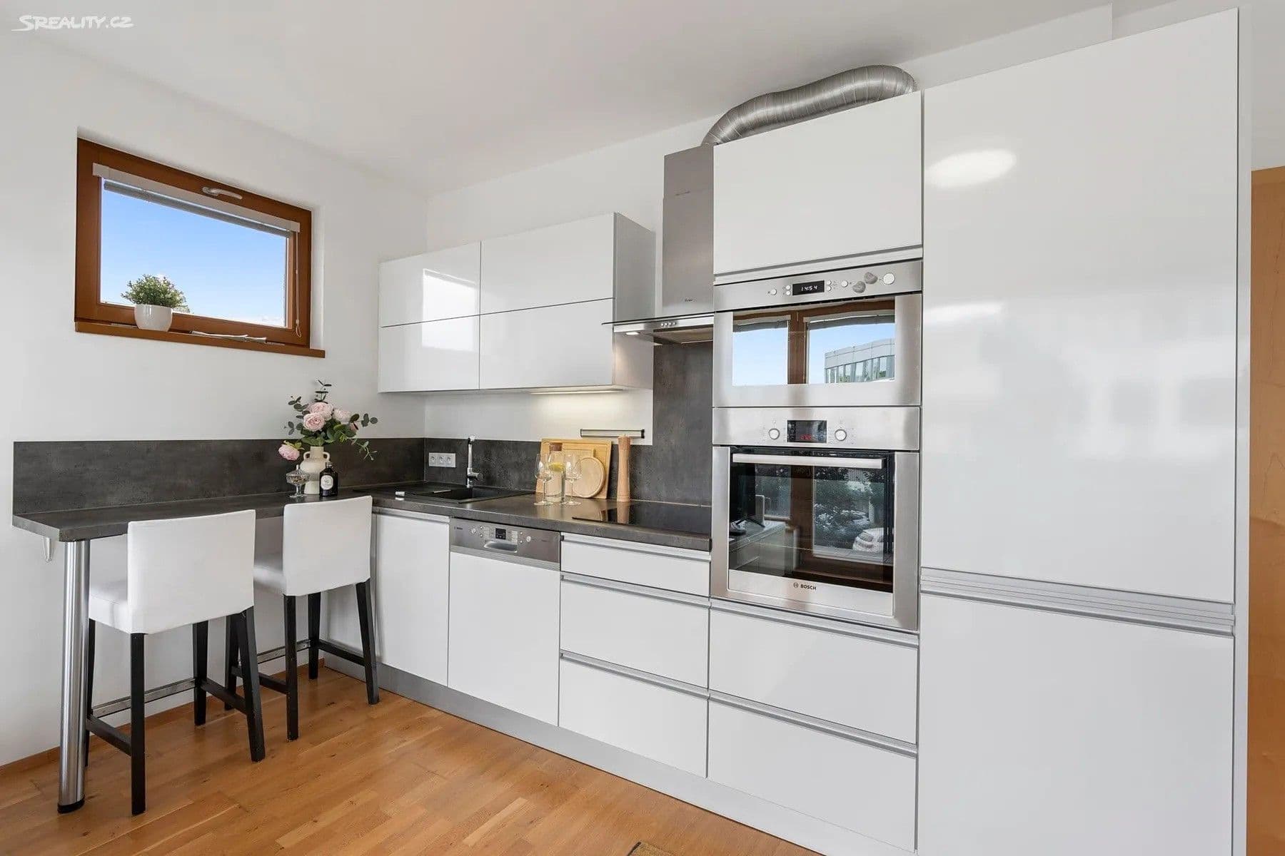 Prenájom bytu 2-izbový 55 m², Chmelařská, Praha, Praha Prenájom bytu 2-izbový 55 m², Chmelařská, Praha, Praha