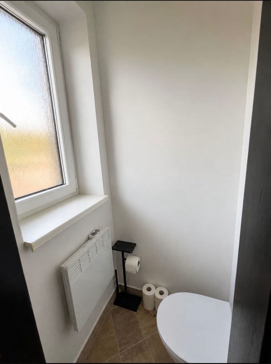 Prenájom bytu 2-izbový 55 m², Ludvíka Kuby, Březnice, Středočeský kraj Prenájom bytu 2-izbový 55 m², Ludvíka Kuby, Březnice, Středočeský kraj