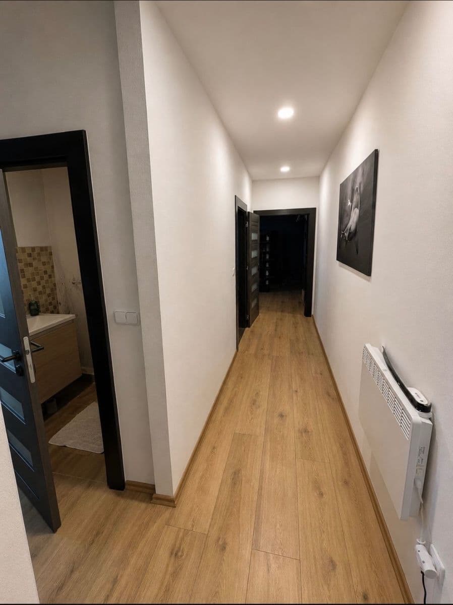 Prenájom bytu 2-izbový 55 m², Ludvíka Kuby, Březnice, Středočeský kraj Prenájom bytu 2-izbový 55 m², Ludvíka Kuby, Březnice, Středočeský kraj