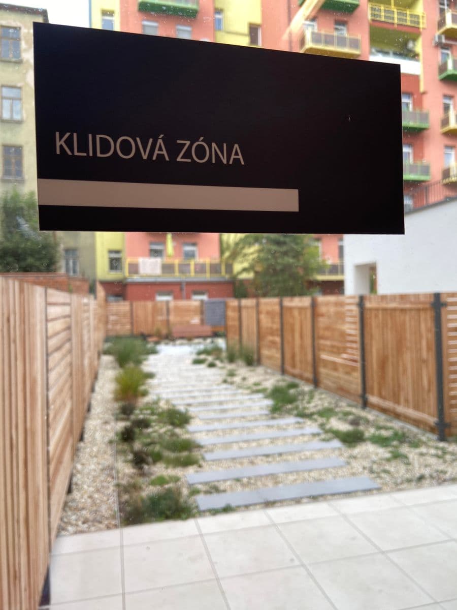 Prenájom bytu 1-izbový 38 m², Hvězdová, Brno, Jihomoravský kraj Prenájom bytu 1-izbový 38 m², Hvězdová, Brno, Jihomoravský kraj