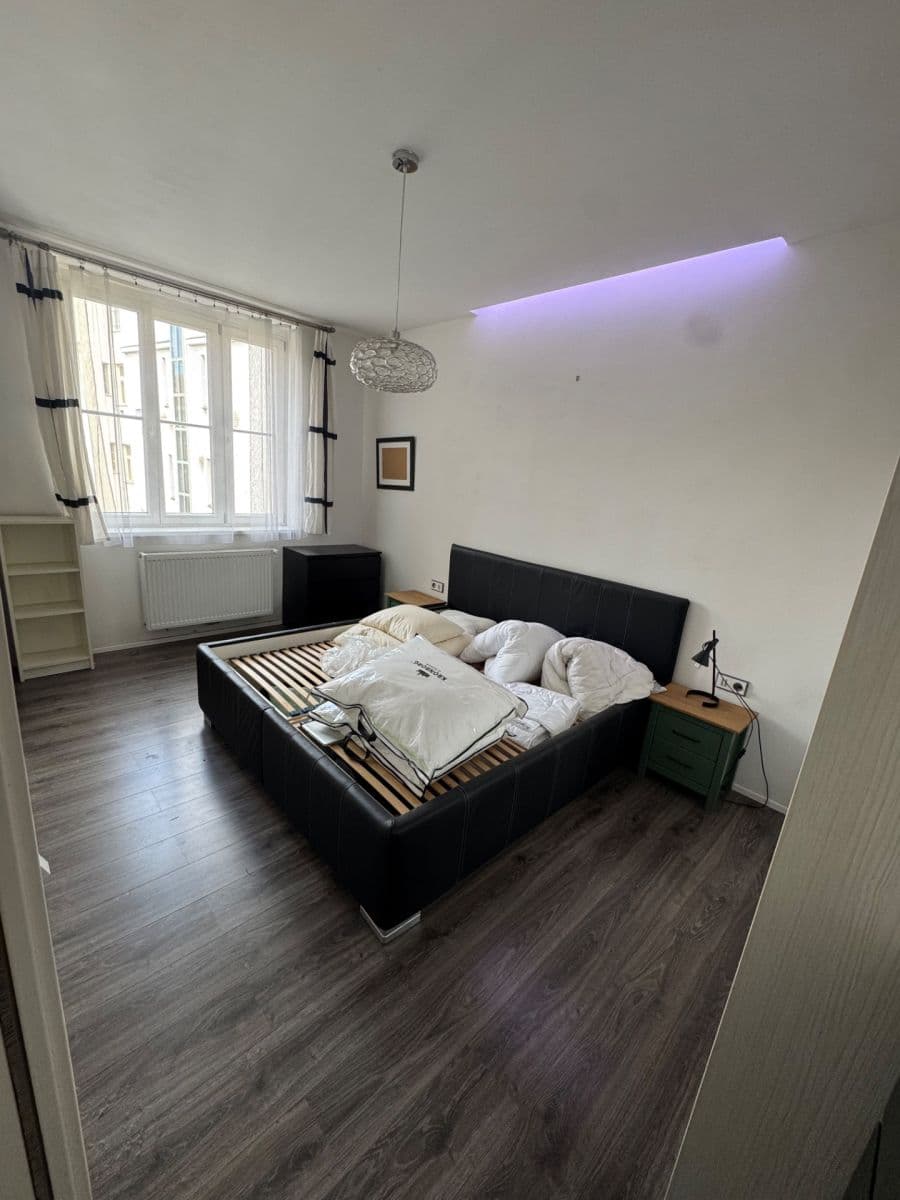Prenájom bytu 2-izbový 52 m², Vršovická, Praha, Praha Prenájom bytu 2-izbový 52 m², Vršovická, Praha, Praha
