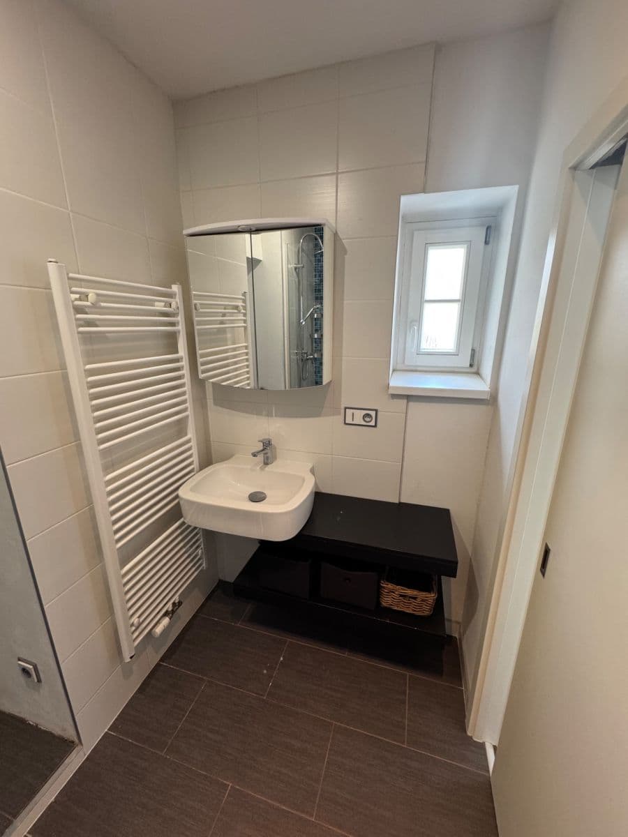 Prenájom bytu 2-izbový 52 m², Vršovická, Praha, Praha Prenájom bytu 2-izbový 52 m², Vršovická, Praha, Praha
