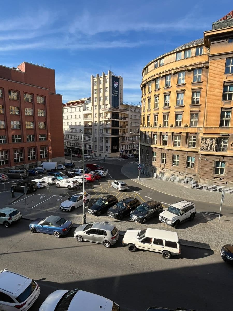 Prenájom bytu 2-izbový 50 m², Slezská, Praha, Praha Prenájom bytu 2-izbový 50 m², Slezská, Praha, Praha
