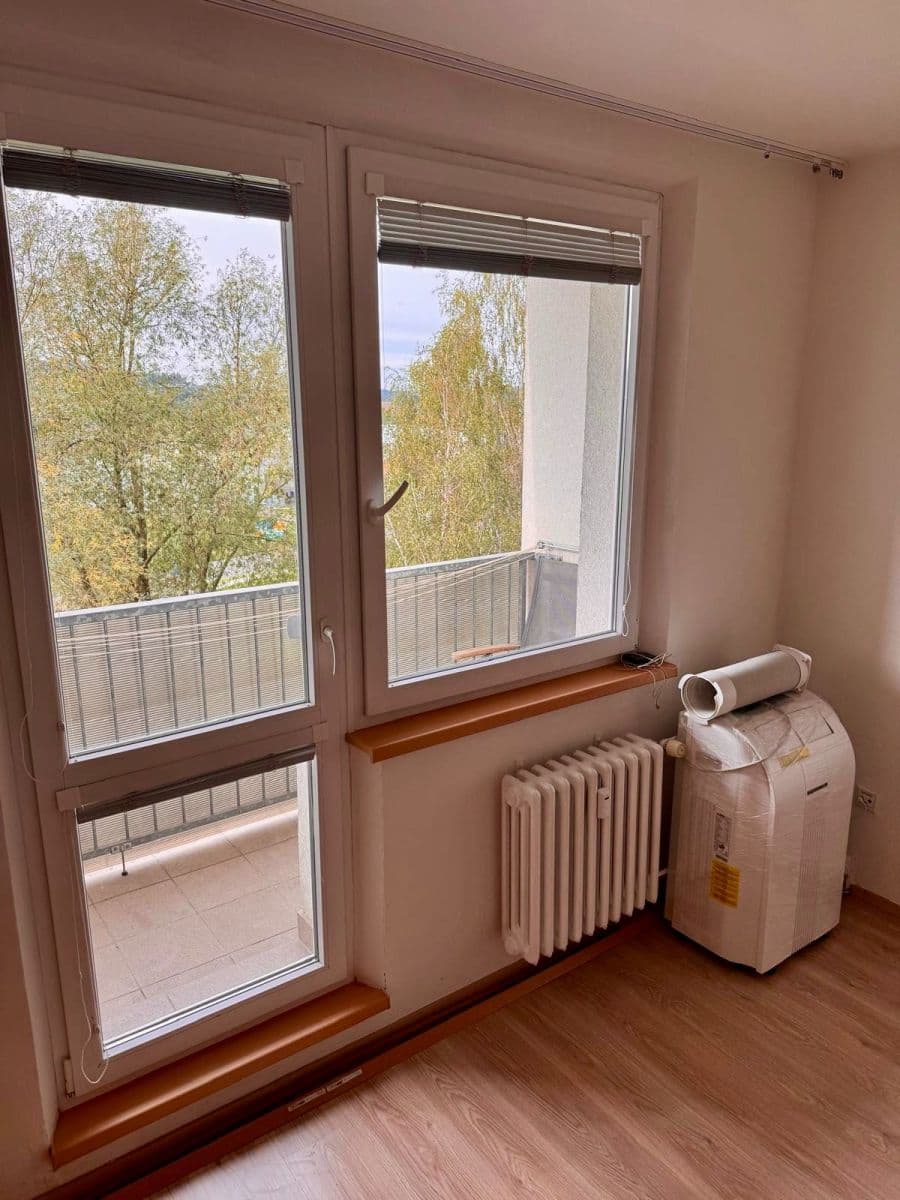 Prenájom bytu 2-izbový 50 m², Zdeňka Fibicha, Valašské Meziříčí, Zlínský kraj Prenájom bytu 2-izbový 50 m², Zdeňka Fibicha, Valašské Meziříčí, Zlínský kraj