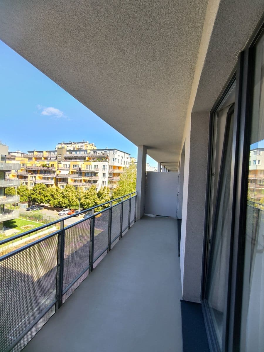 Prenájom bytu 2-izbový 55 m², Poděbradská, Praha, Praha Prenájom bytu 2-izbový 55 m², Poděbradská, Praha, Praha