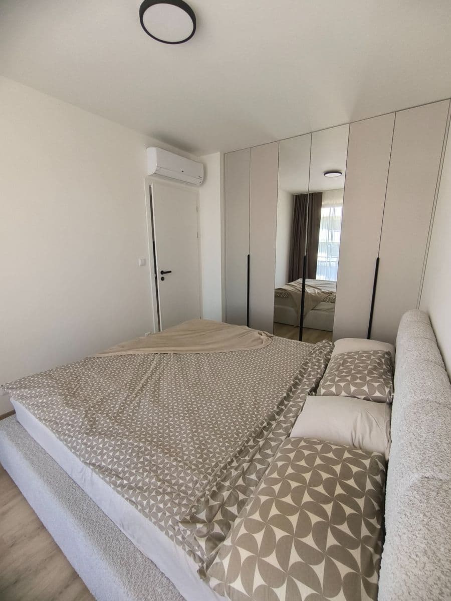 Prenájom bytu 2-izbový 55 m², Poděbradská, Praha, Praha Prenájom bytu 2-izbový 55 m², Poděbradská, Praha, Praha