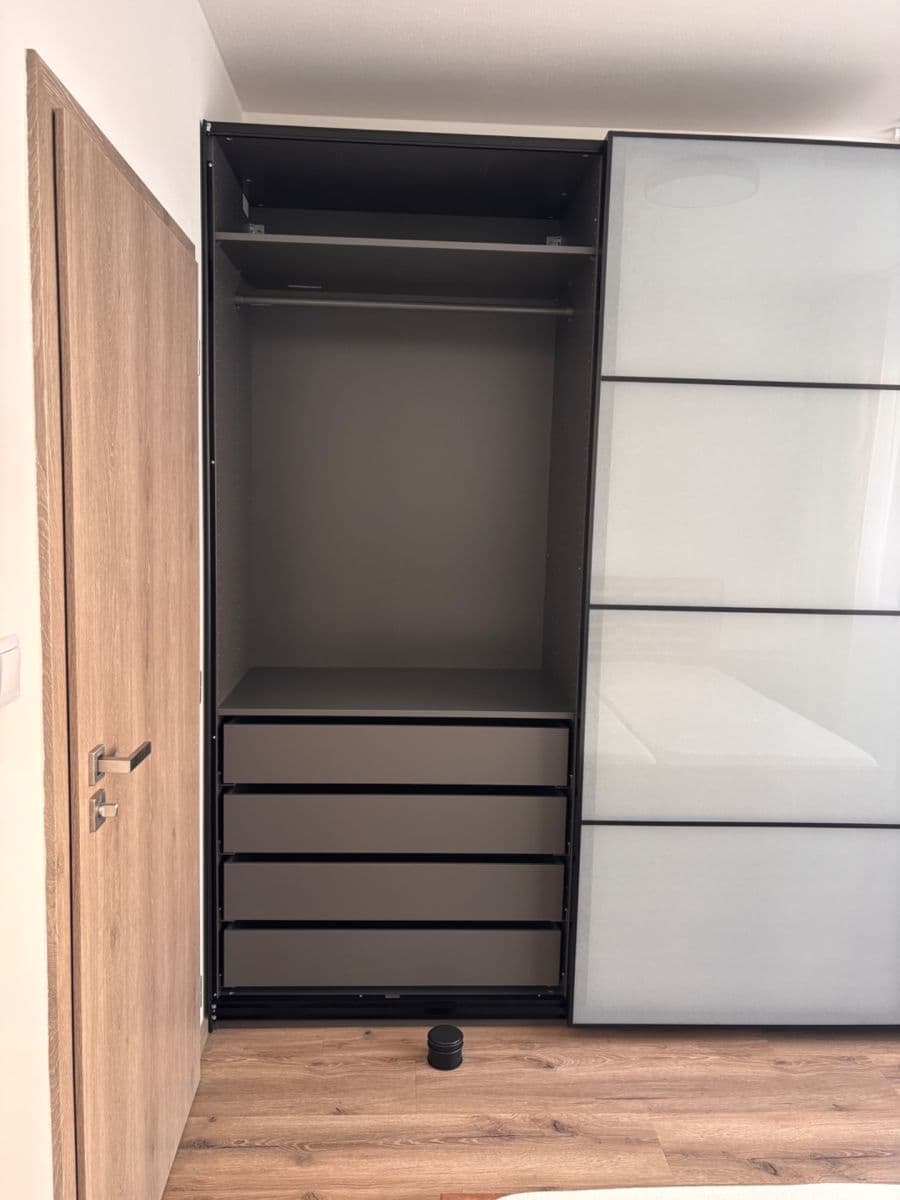 Prenájom bytu 2-izbový 48 m², Chvalovka, Brno, Jihomoravský kraj Prenájom bytu 2-izbový 48 m², Chvalovka, Brno, Jihomoravský kraj