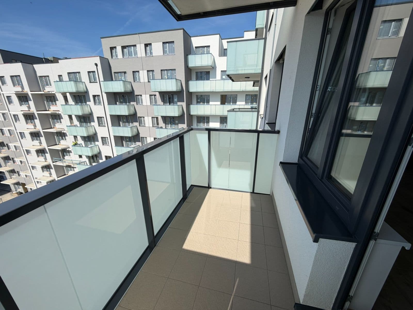 Prenájom bytu 1-izbový 32 m², Arnošta Staňka, Praha, Praha Prenájom bytu 1-izbový 32 m², Arnošta Staňka, Praha, Praha