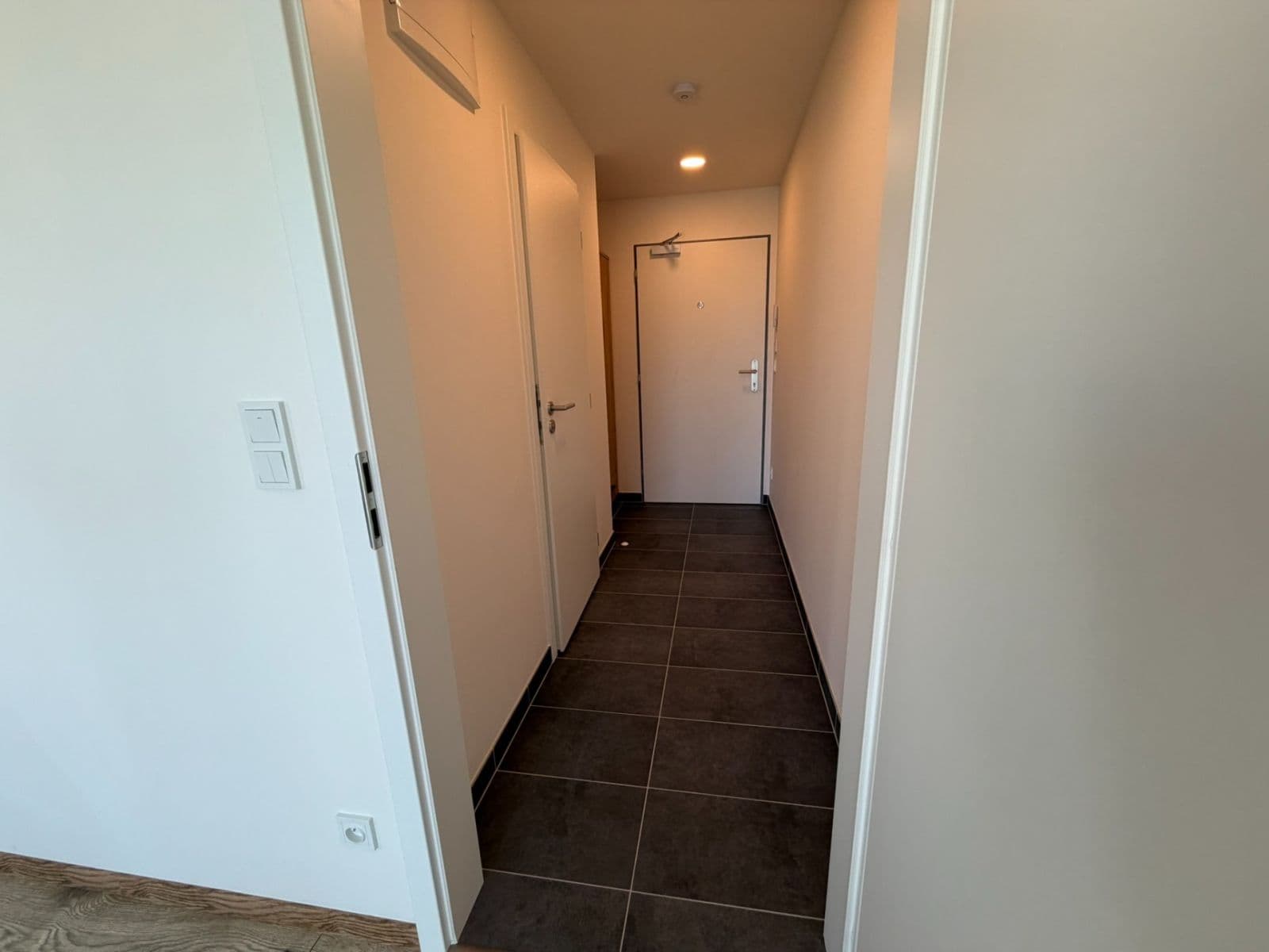 Prenájom bytu 1-izbový 32 m², Arnošta Staňka, Praha, Praha Prenájom bytu 1-izbový 32 m², Arnošta Staňka, Praha, Praha