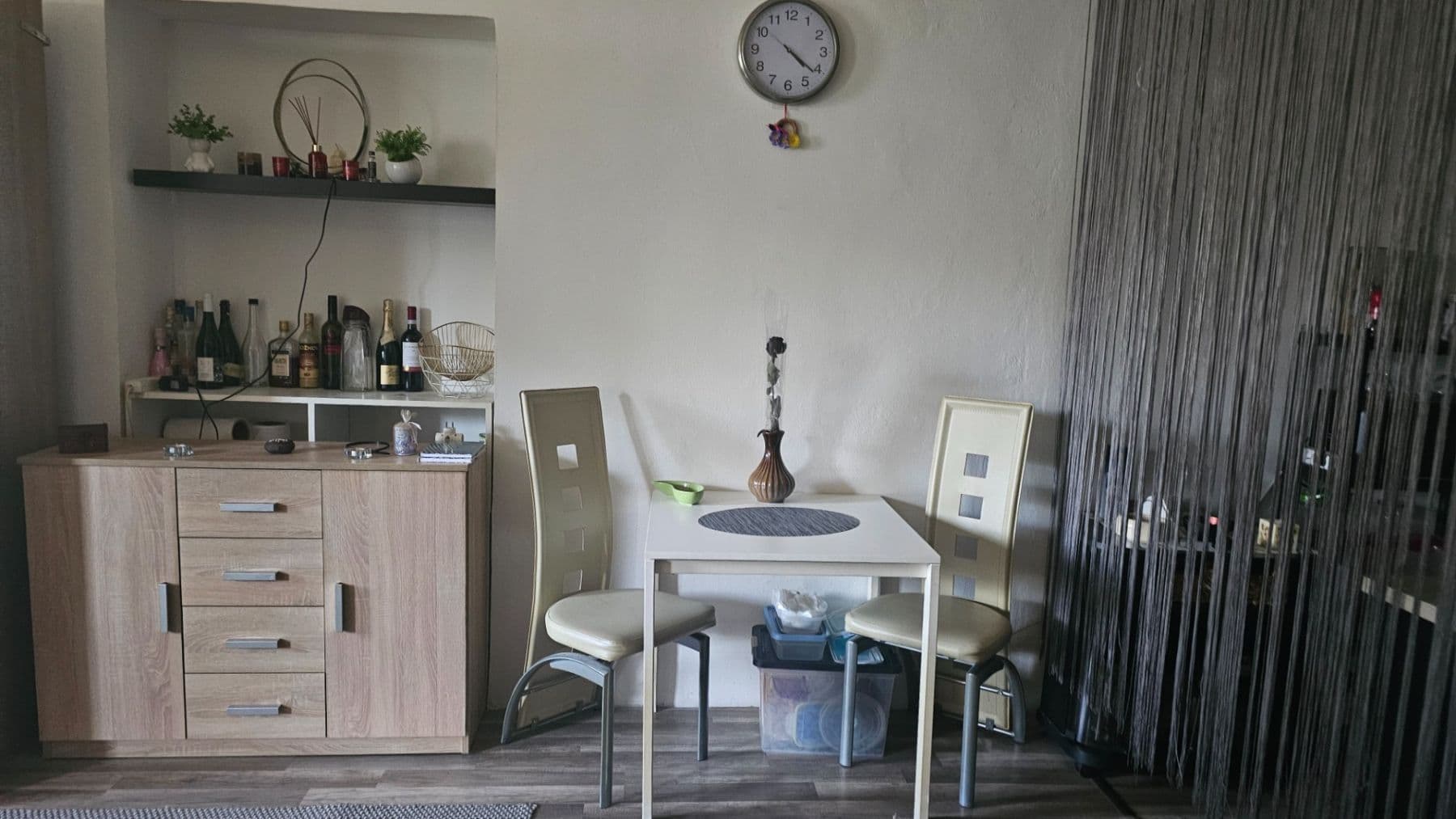 Prenájom bytu 1-izbový 43 m², Plzeňská, Králův Dvůr, Středočeský kraj Prenájom bytu 1-izbový 43 m², Plzeňská, Králův Dvůr, Středočeský kraj