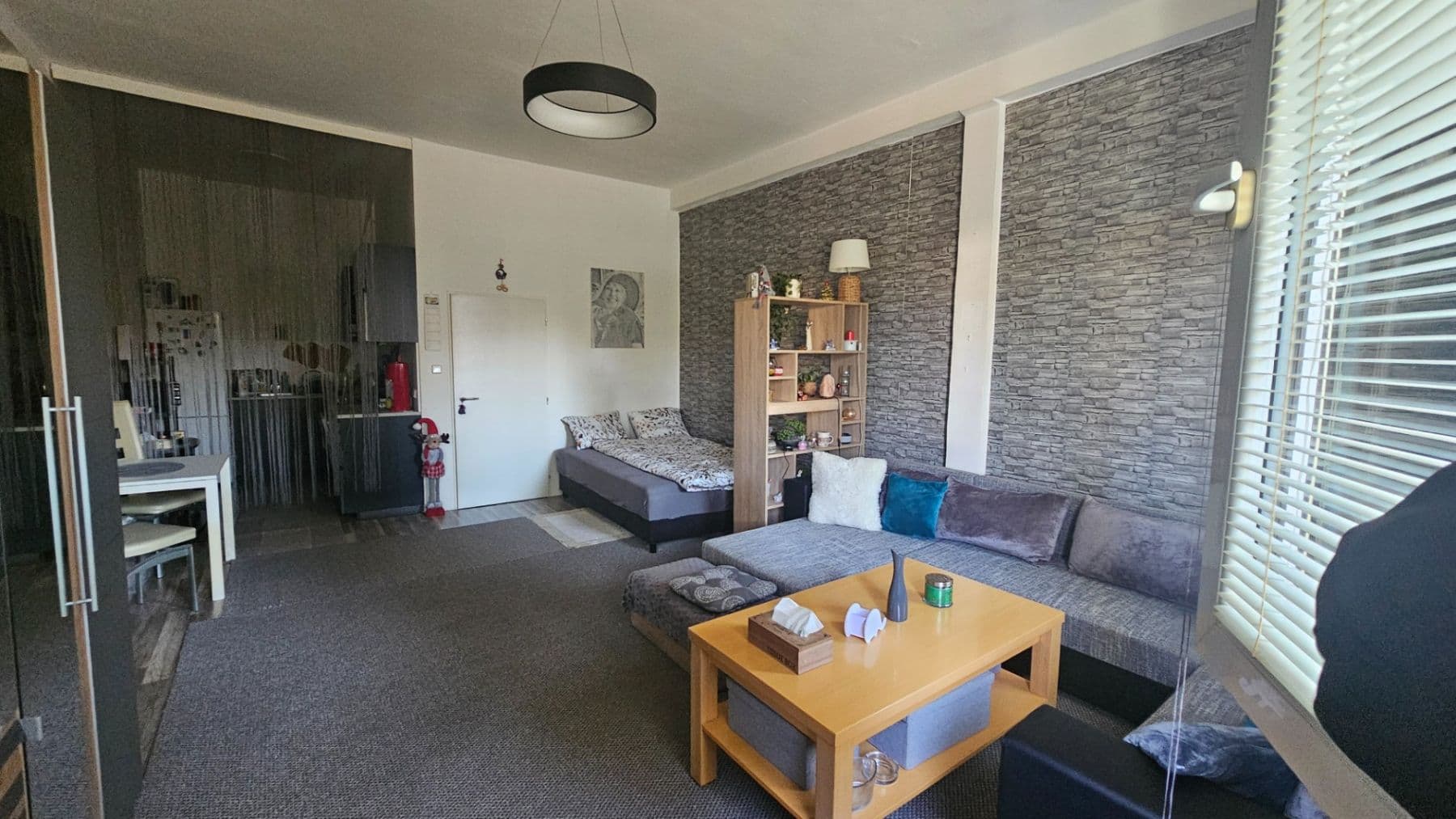 Prenájom bytu 1-izbový 43 m², Plzeňská, Králův Dvůr, Středočeský kraj Prenájom bytu 1-izbový 43 m², Plzeňská, Králův Dvůr, Středočeský kraj